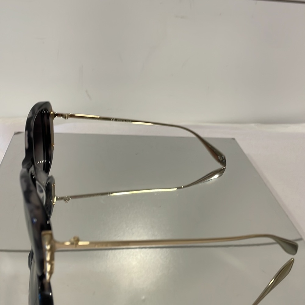 ALEXANDER MCQUEEN AM0339S-002 SUNGLASSES - Picture 3 of 11